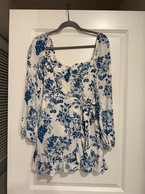 Reformation Cammi Mini Long Sleeve Dress in Corsica Blue Floral size 6